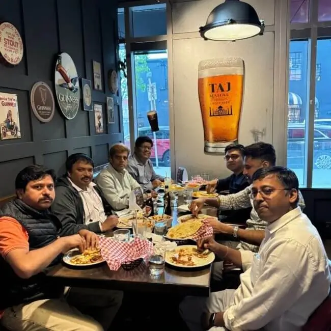 calgary best indian restaurant with sufficient sitting capacity